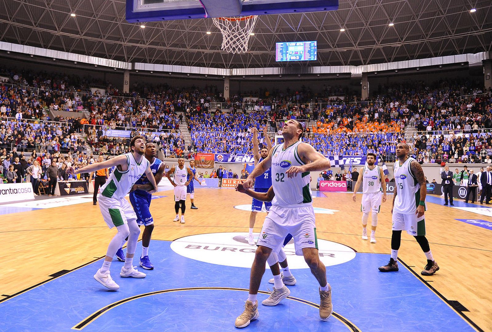 Las imágenes del San Pablo Burgos-Betis Energía Plus