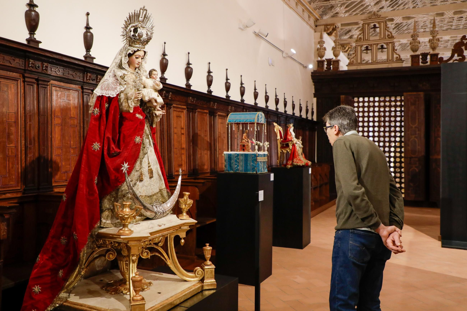 Inauguración de la exposición Devociones populares en las clausuras de Sevilla, en la Iglesia Santa Clara
