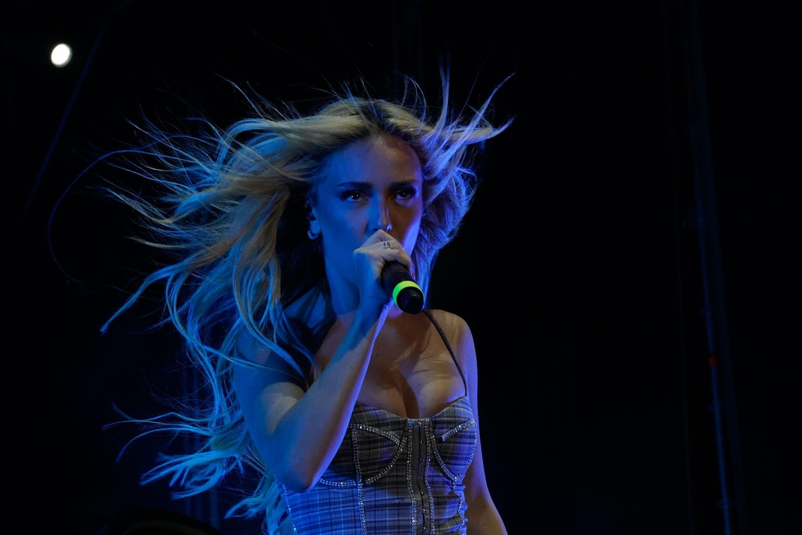 Las mejores imágenes del concierto de Ana Mena en Colombinas 2024