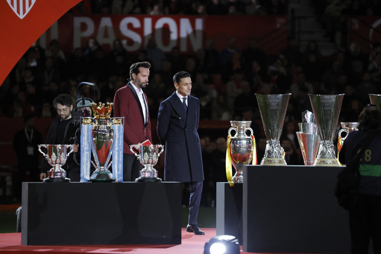 Las imágenes del homenaje a Jesús Navas