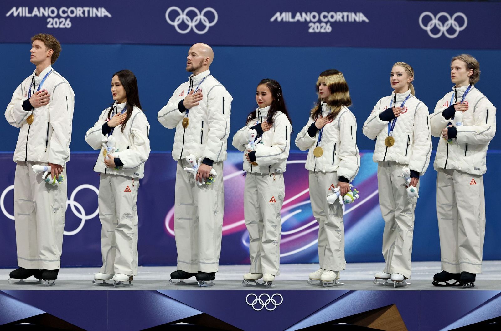 Las mejores fotos de los Juegos Olímpicos de invierno Milán Cortina d'Ampezzo 2026 | Cuarta jornada