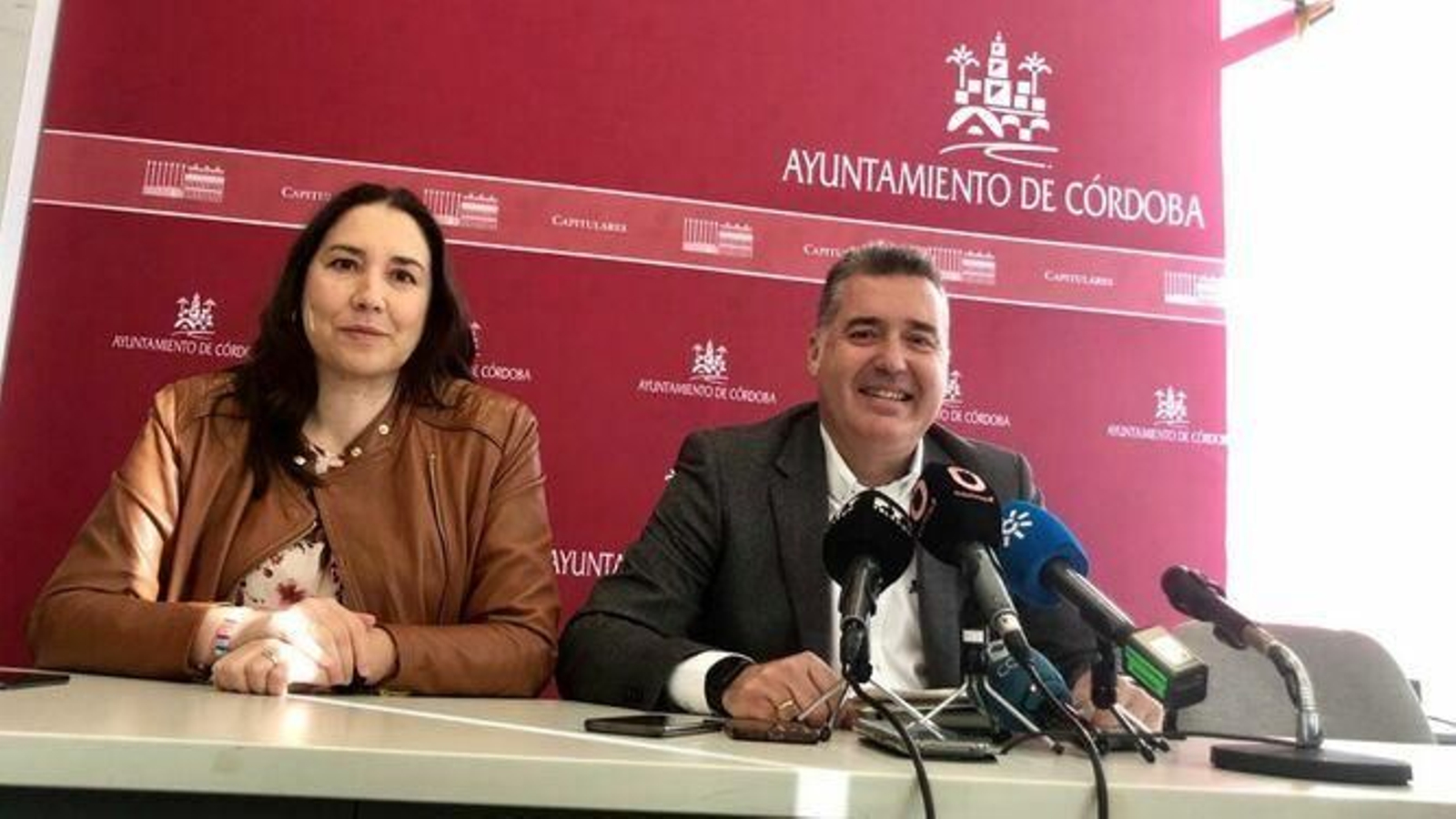 María Luisa Gómez Calero, junto a Manuel Torrejimeno en una imagen de archivo.