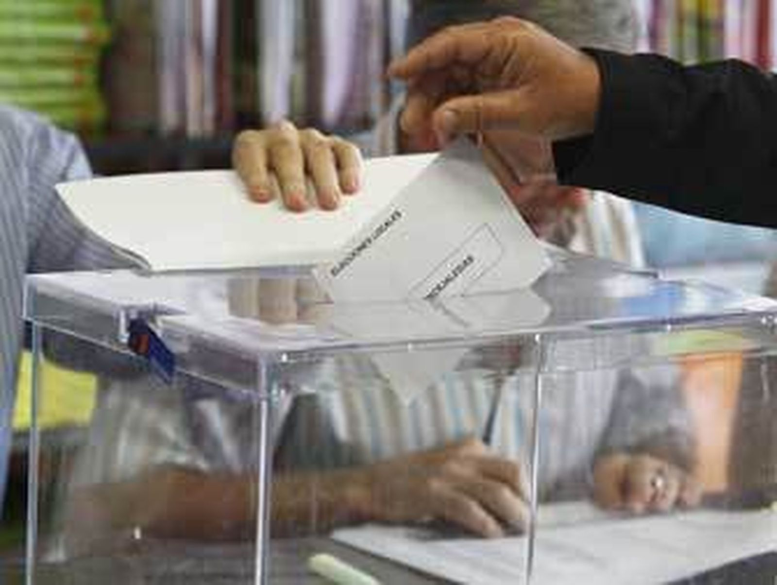 Torres Hurtado llama a la participación para someter a "examen" a los políticos