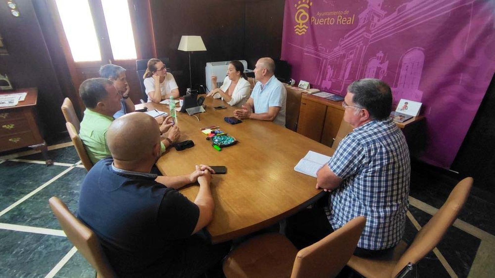 Reunión de Salvador con representantes de Comisiones Obreras