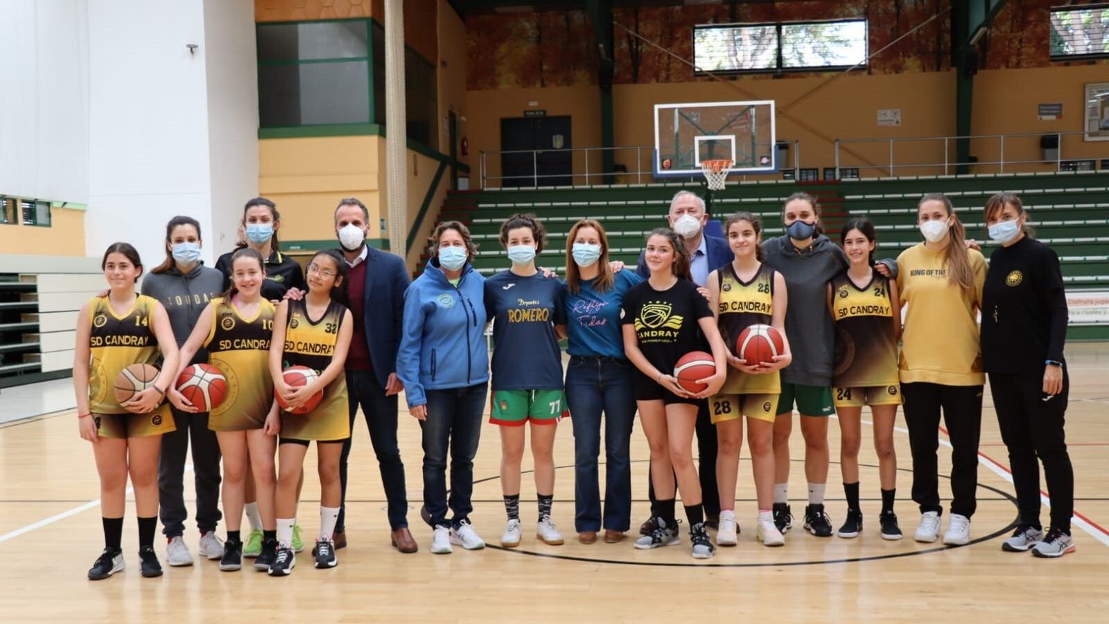 Presentación del All Star Mixto para celebrar el Día de la Mujer.