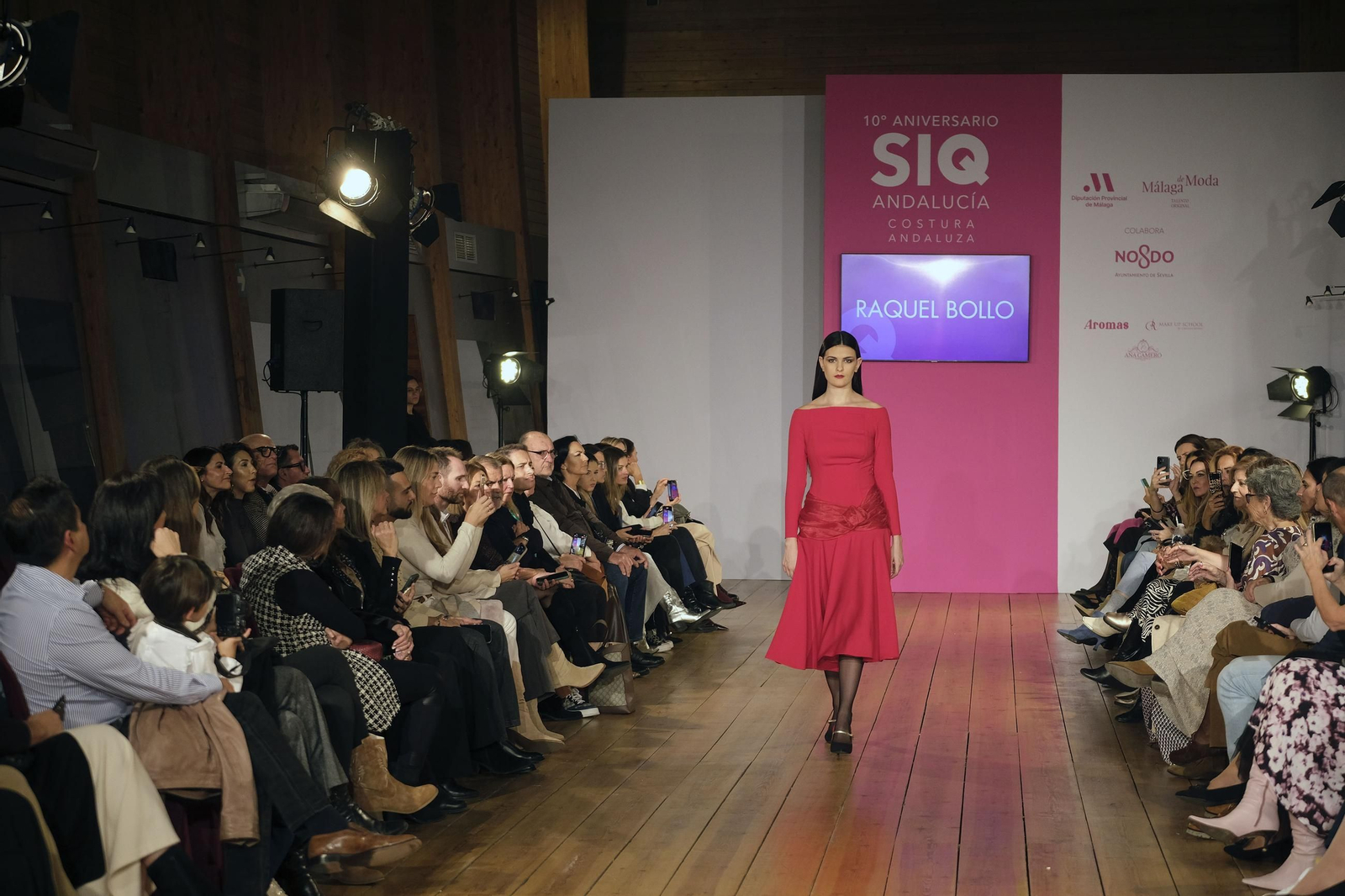 Raquel Bollo presenta su colección de invitada en SIQ, en imágenes