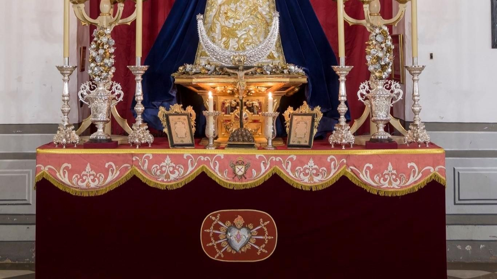 Altar de Cultos Extraordinario Virgen de los Dolores de Granada, Octubre 2025.jpg