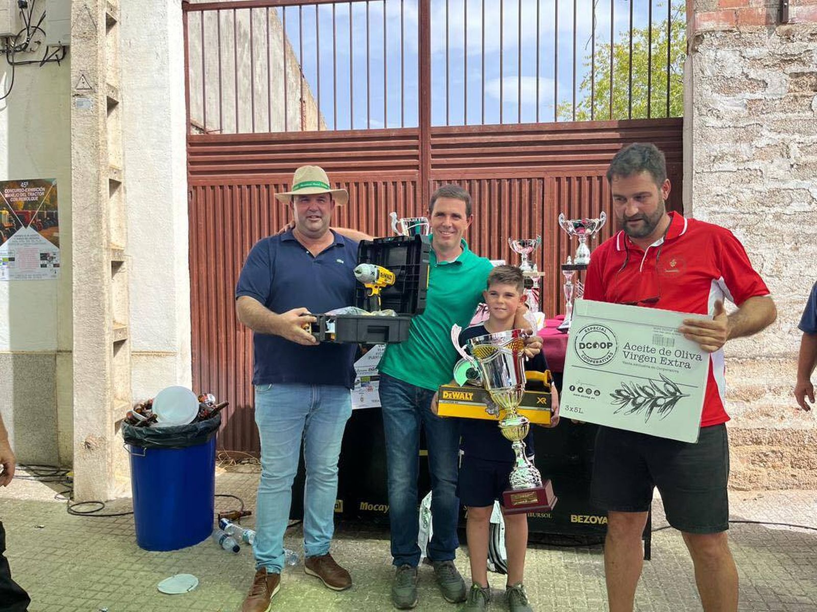 El concurso de manejo de tractor con remolque de Hinojosa del Duque, en imágenes