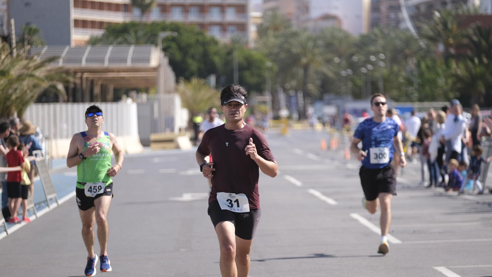 Imágenes de la Carrera del Puerto de Almería 2023