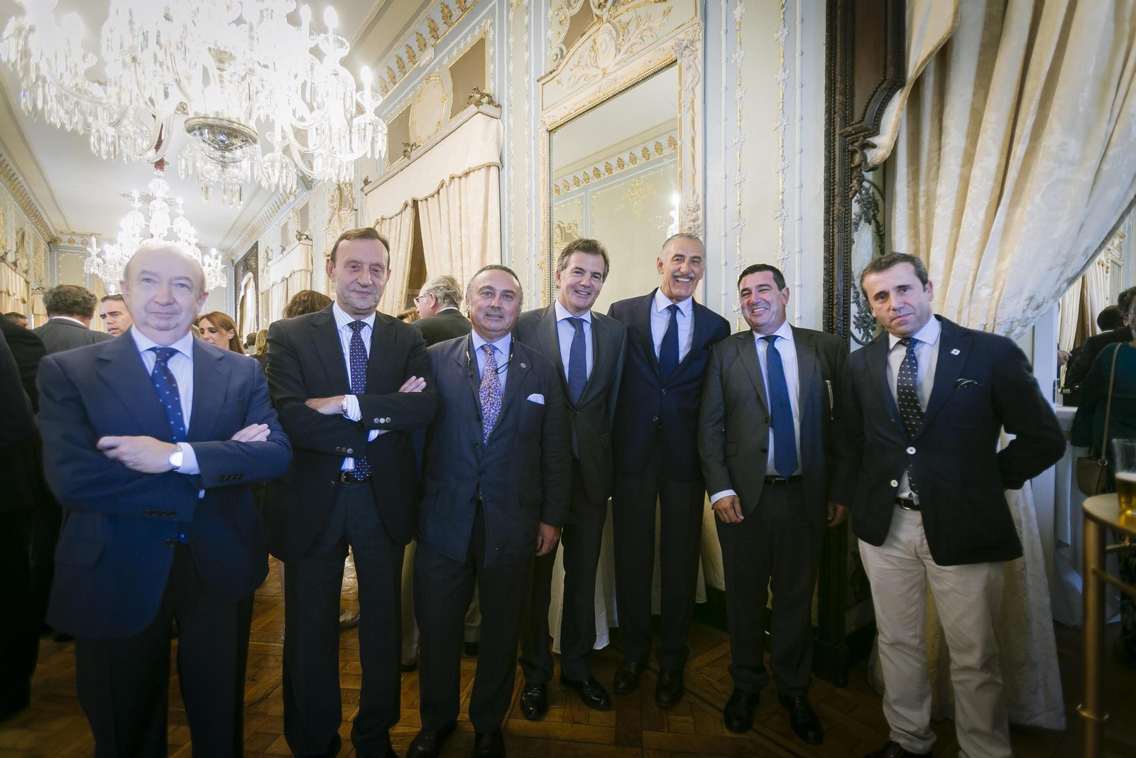 Francisco Pérez, Juan Expósito, Antonio Carrero, Luis de los Reyes, Manolo Gómez, Alfonso Pozuelo e Íñigo Fernández de Córdova.