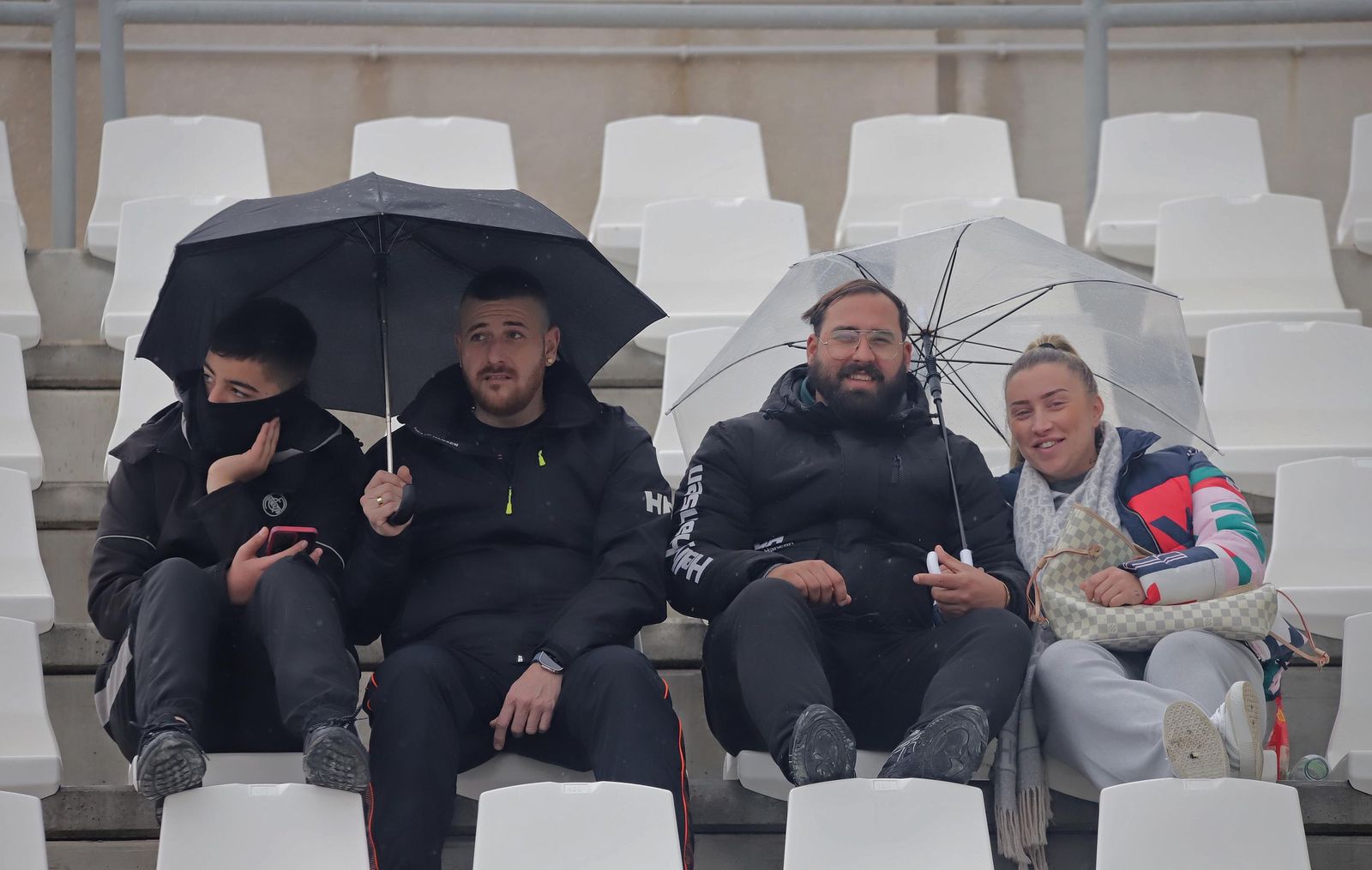 Búscate en el Ciudad de La Línea durante el Balona - Córdoba B de Tercera Federación