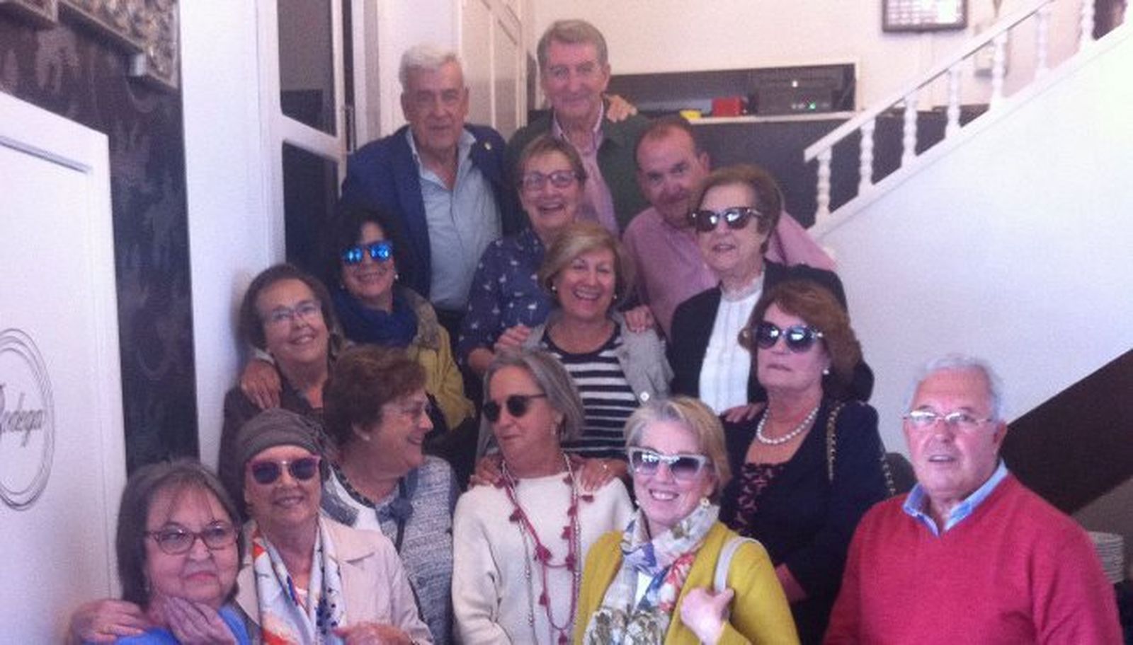 Joaquín Fernandez López de Covarrubias, José Luis Urribarri, Adela Antolín, Menchu Gómez, Paqui Cea, Teodoro Roquette, Amparo Sánchez Serdio, María Pepa Amaya, Tere Díez de la Herrán, Manuela y Mamen Pérez Carribero, Concha Maestre, Manolo Llanes, Marisa Téllez y Consuelo Gamero.