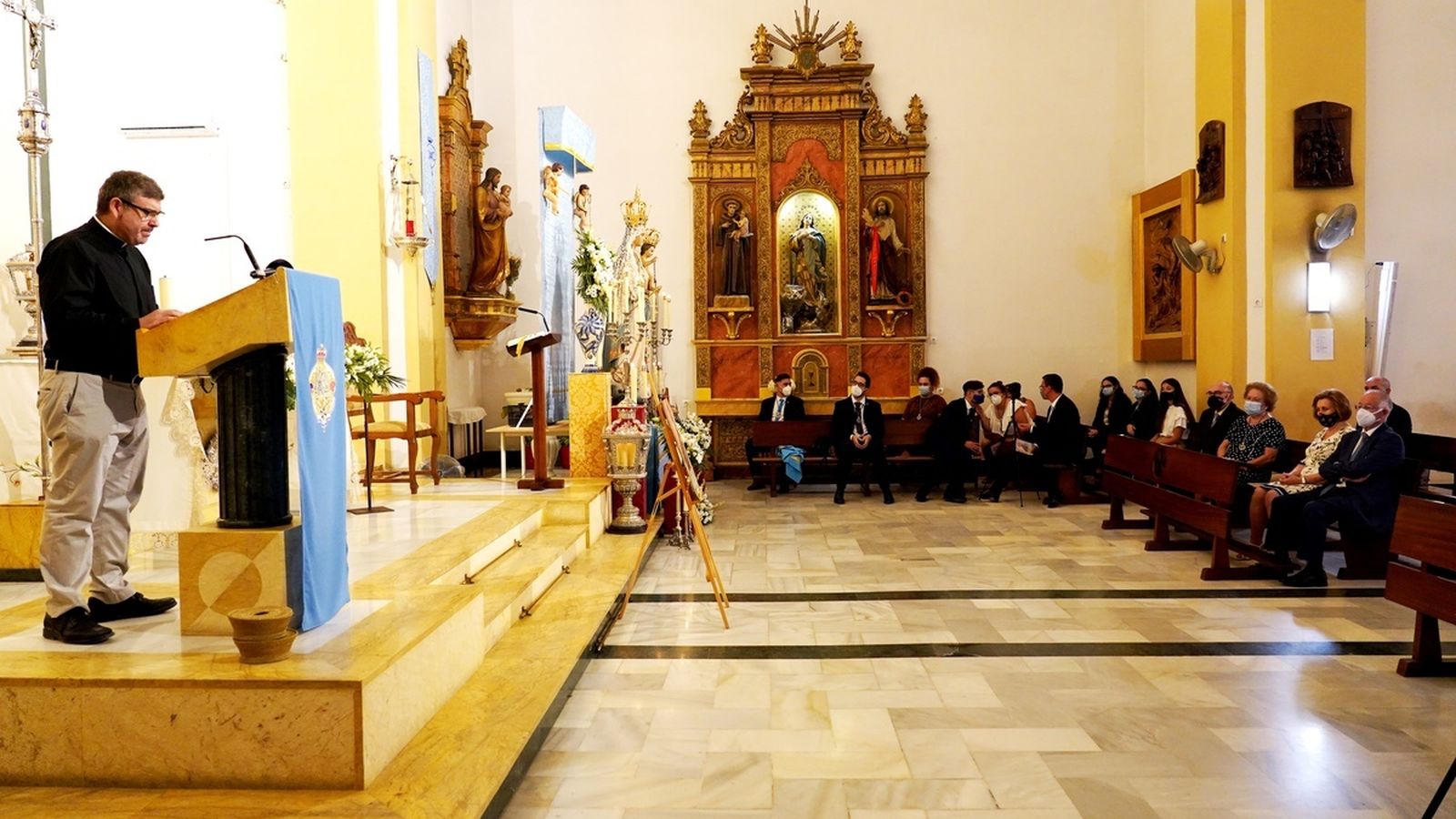 Un momento de la exaltación mariana en Roquetas.