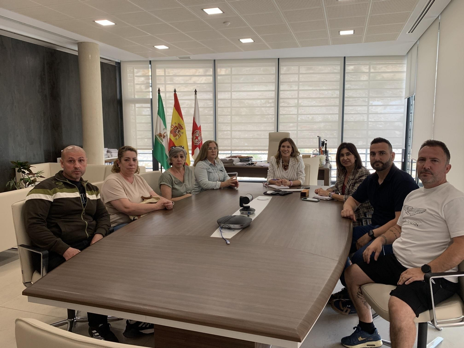 Un momento de la reunión entre representantes del Comité de Empresa y del Ayuntamiento