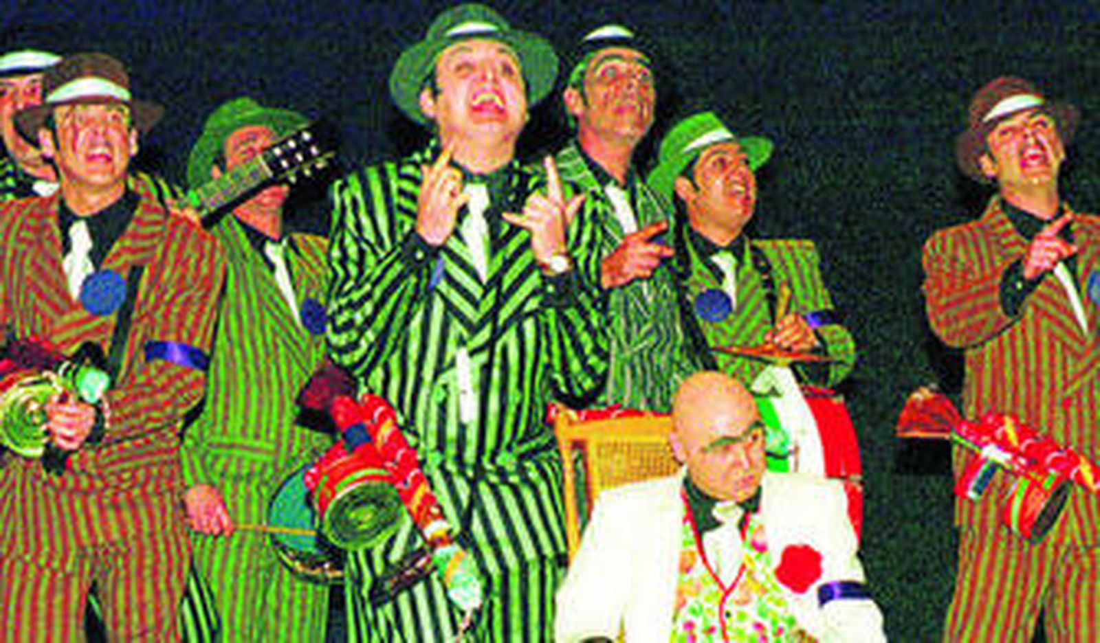 El pasodoble al Cádiz C.F. de 'La familia Peperonni' es una de las coplas que incluirá el karaoke.