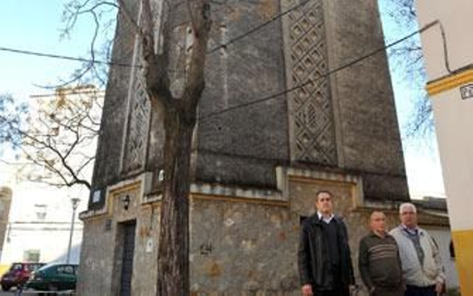 La Torre del Agua 'chorrea'