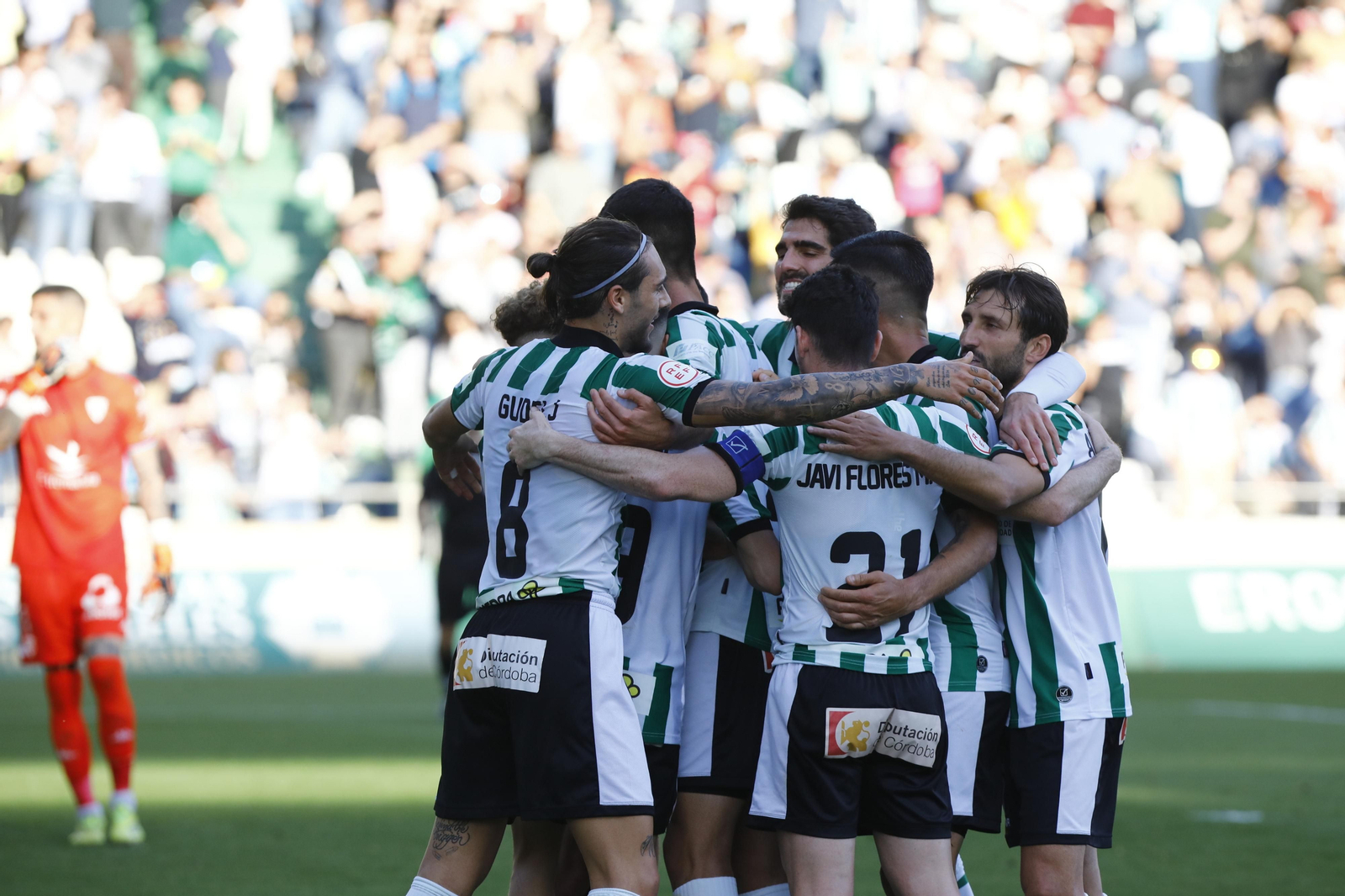 Las imágenes del triunfo del Córdoba CF ante el Villanovense