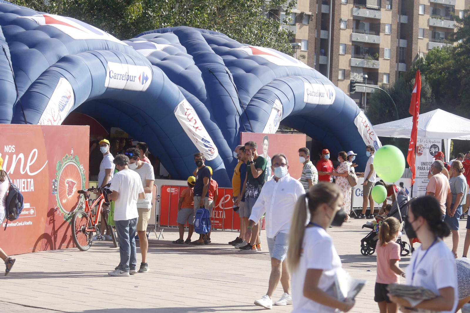 La otra cara de La Vuelta, en fotografías