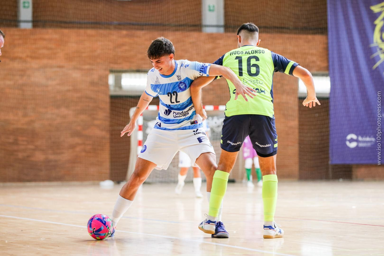 Estreno liguero con buen juego, goles y victoria del Heredia 21 en Carranque (7-2)