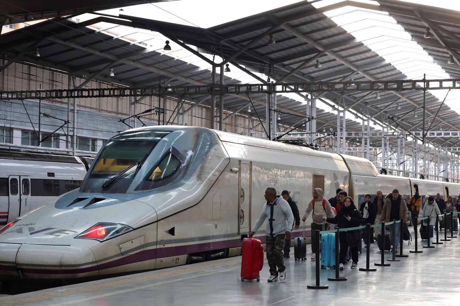 Estación de tren María Zambrano.