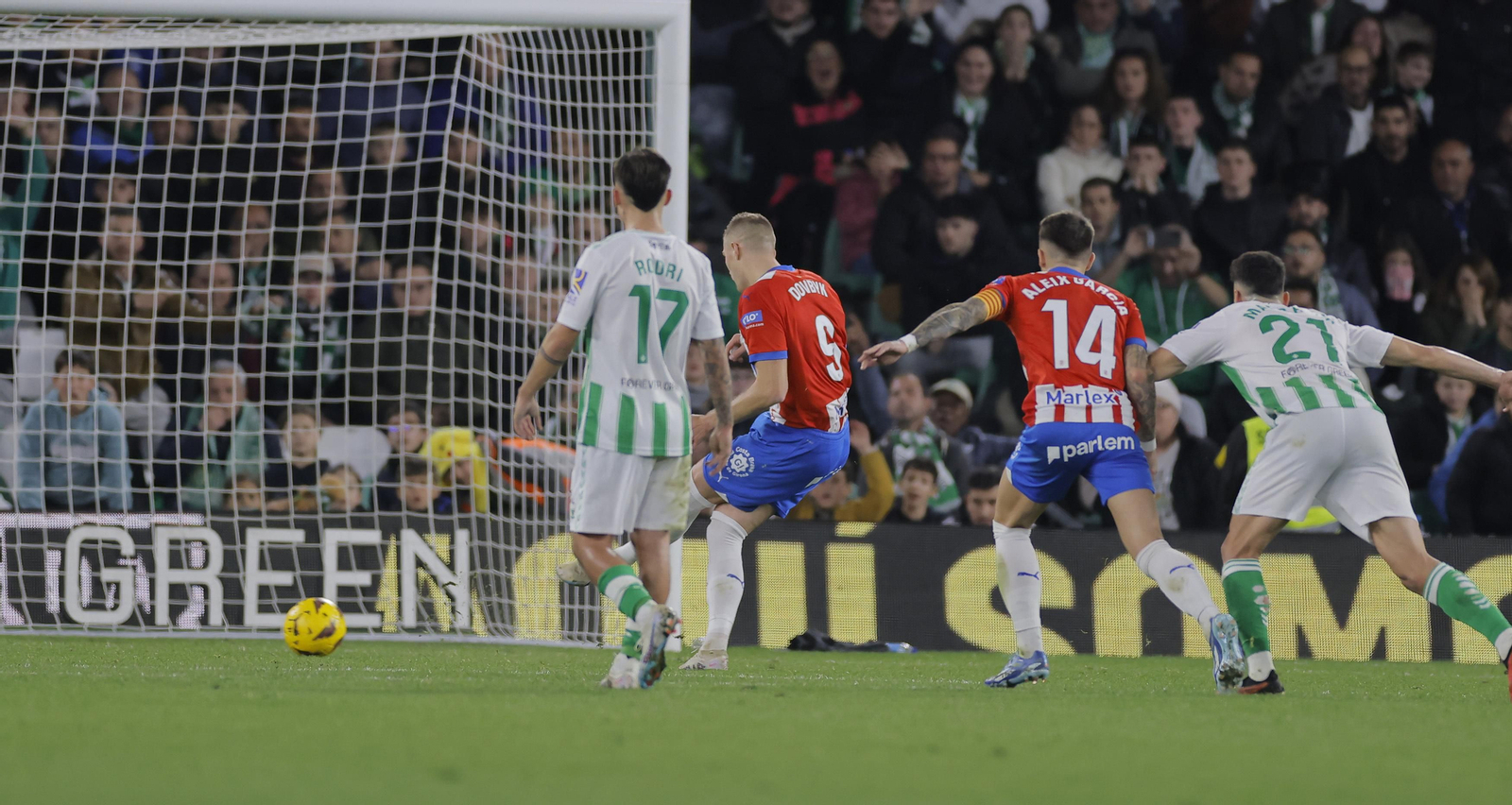 Las fotos del Betis-Girona