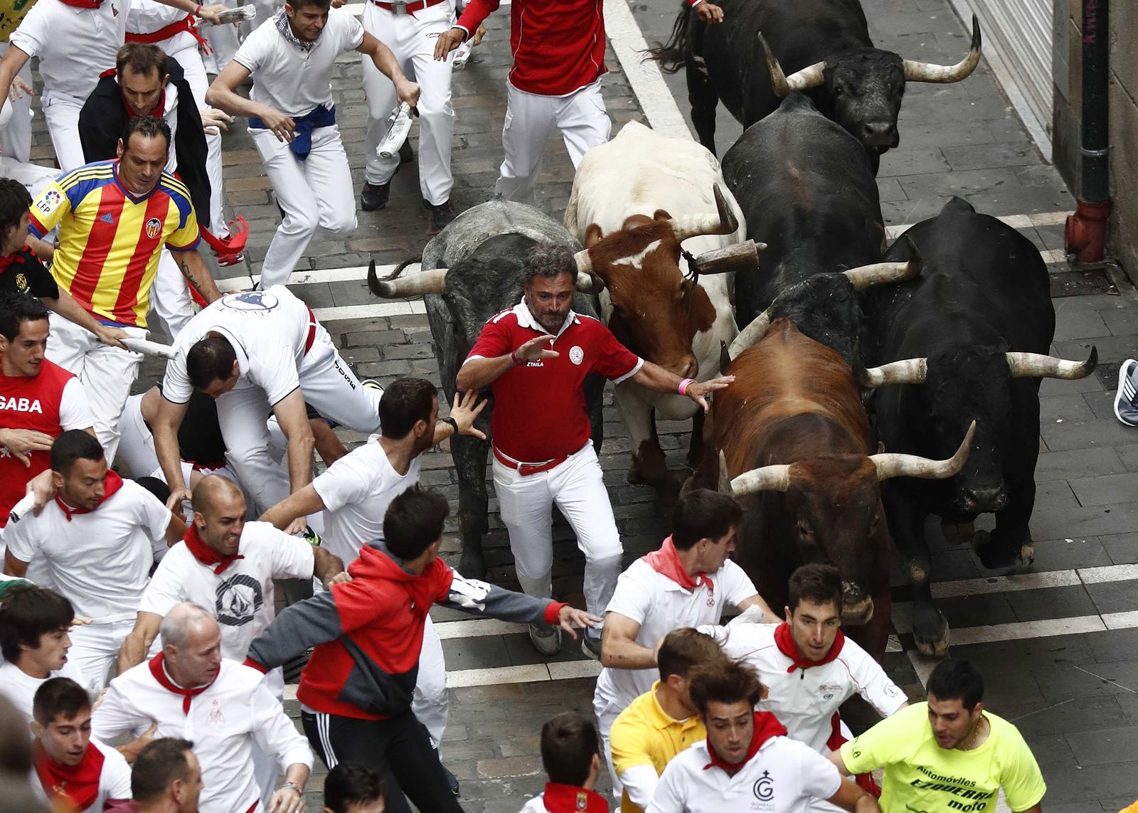 Las imágenes del último encierro de los sanfermines