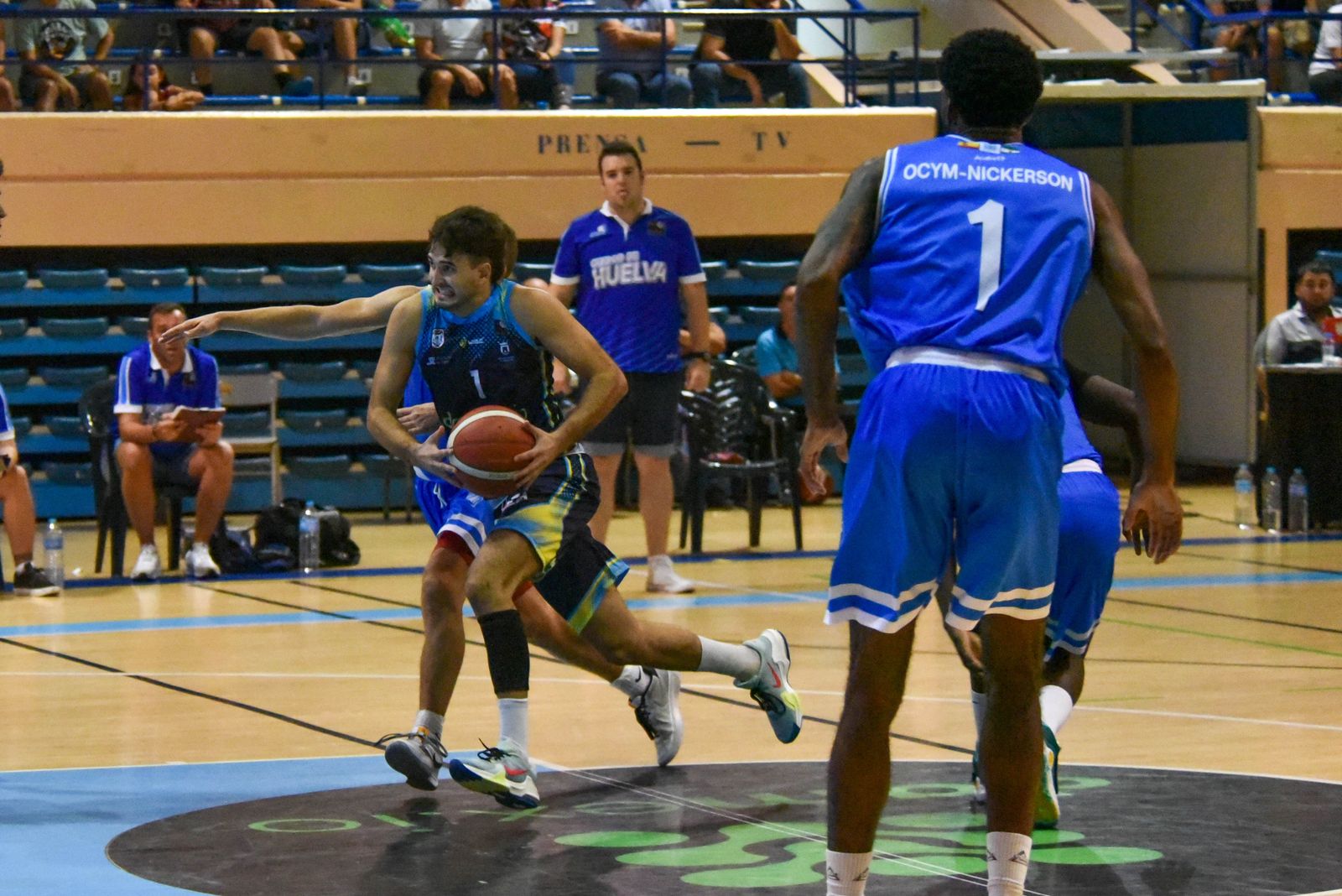 Las fotos del Udea - Ciudad de Huelva de la Copa Diputación de baloncesto