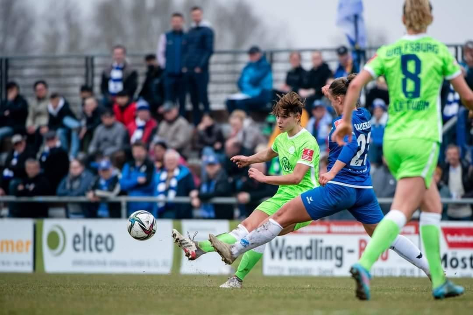 Patrycja Balcerzak, refuerzo para la medular del club onubense. Patrycja Balcerzak, refuerzo para la medular del club onubense.