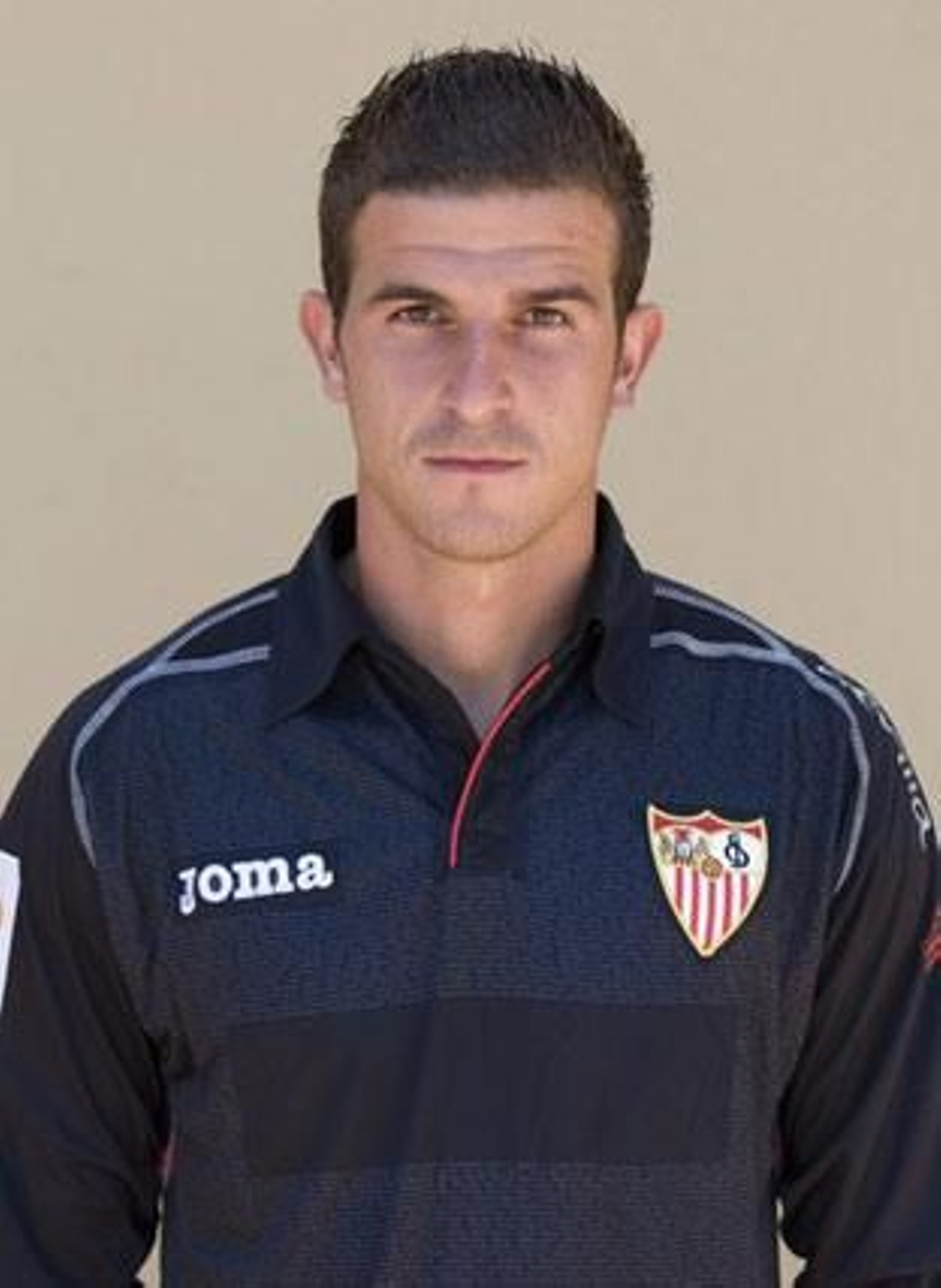 JAVI VARAS (portero)
Edad:26 años
Temp. en el club:2ª
Goles en 08-09:-4
Contrato hasta: 2010