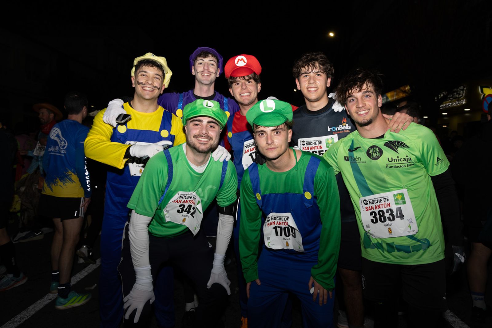 En imágenes: búscate en tu llegada a meta de la Carrera de San Antón 2026 (IV)