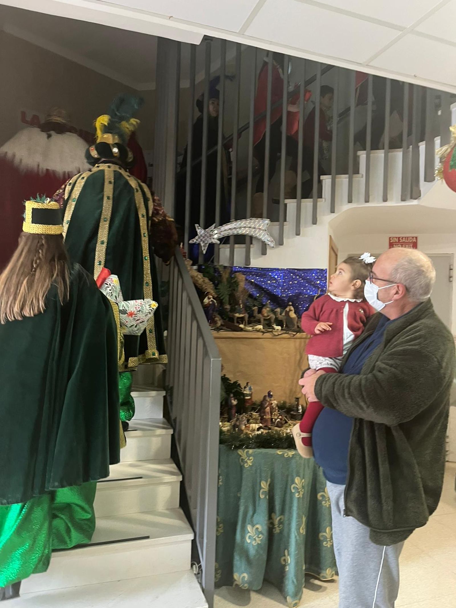 La mágica cabalgata de los Reyes Magos en Cuevas del Almanzora, en imágenes