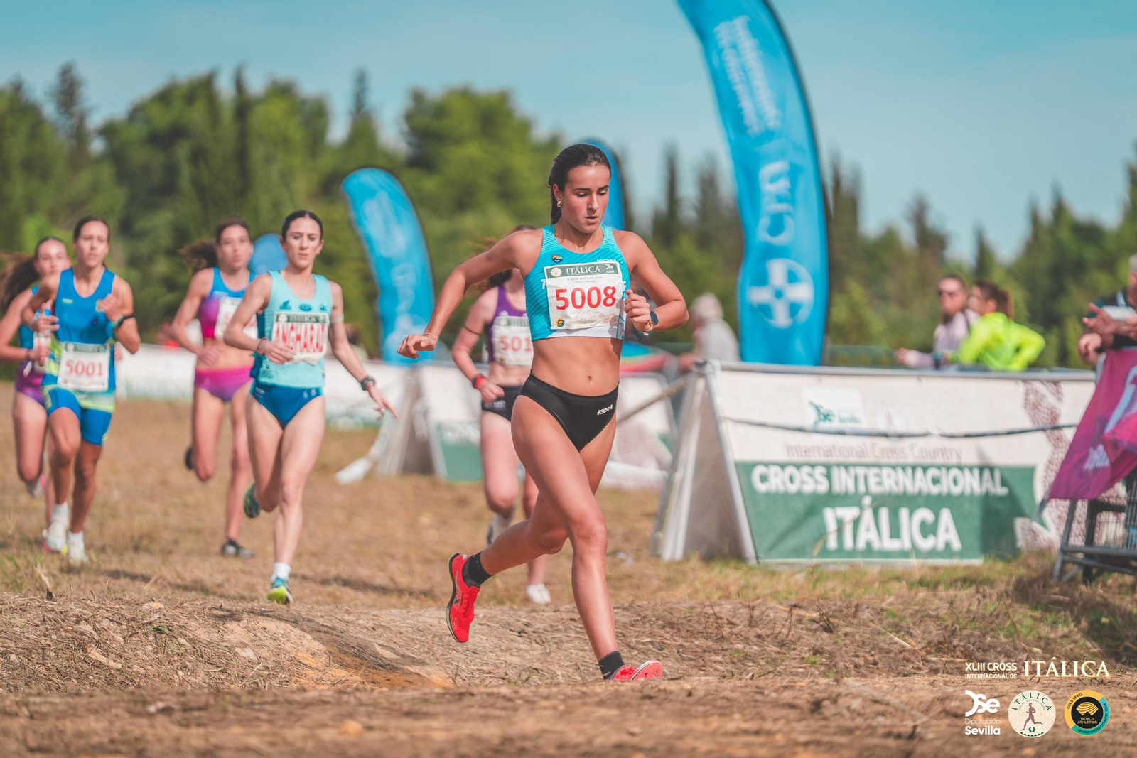 Búscate en las fotos del Cross de Itálica 2025 | 11