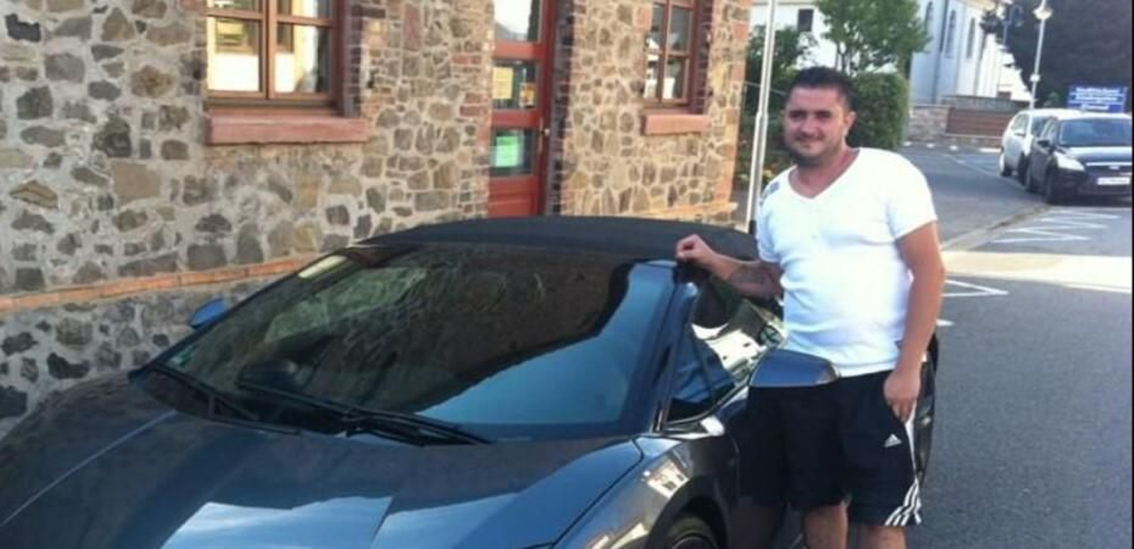 La víctima del crimen, Rafael L.R., conocido en Dos Hermanas como el Suizo.