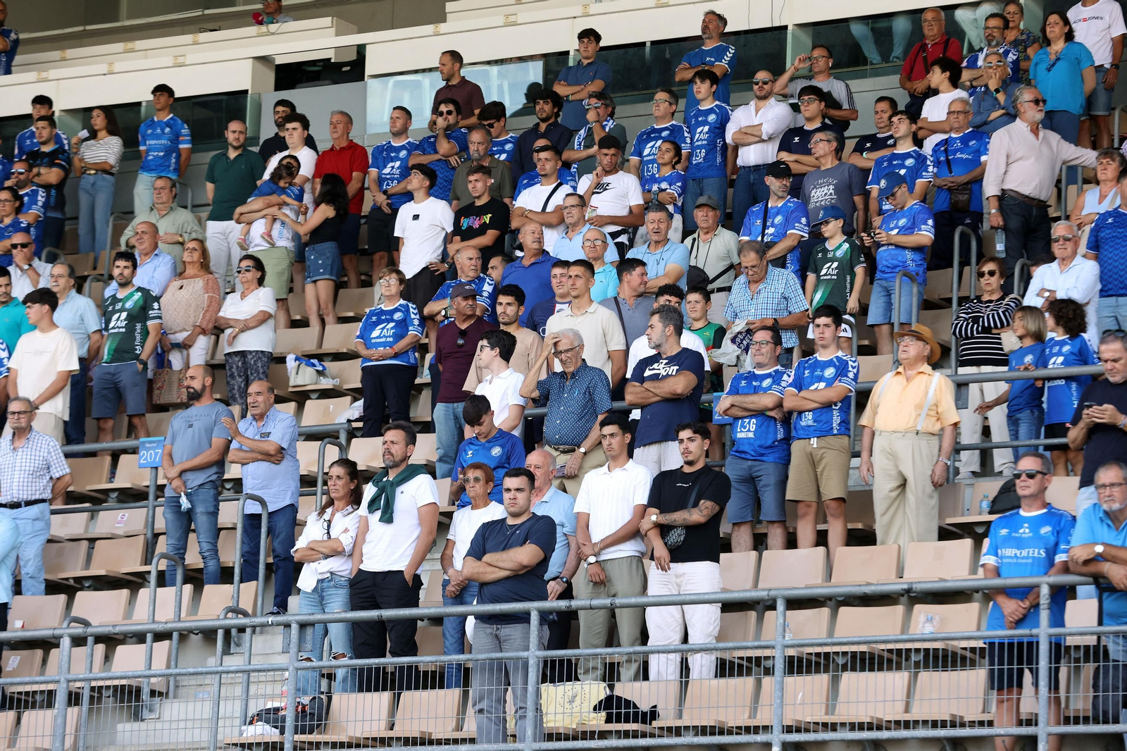 Búscate en el Xerez DFC contra el Yeclano Deportivo en Chapín