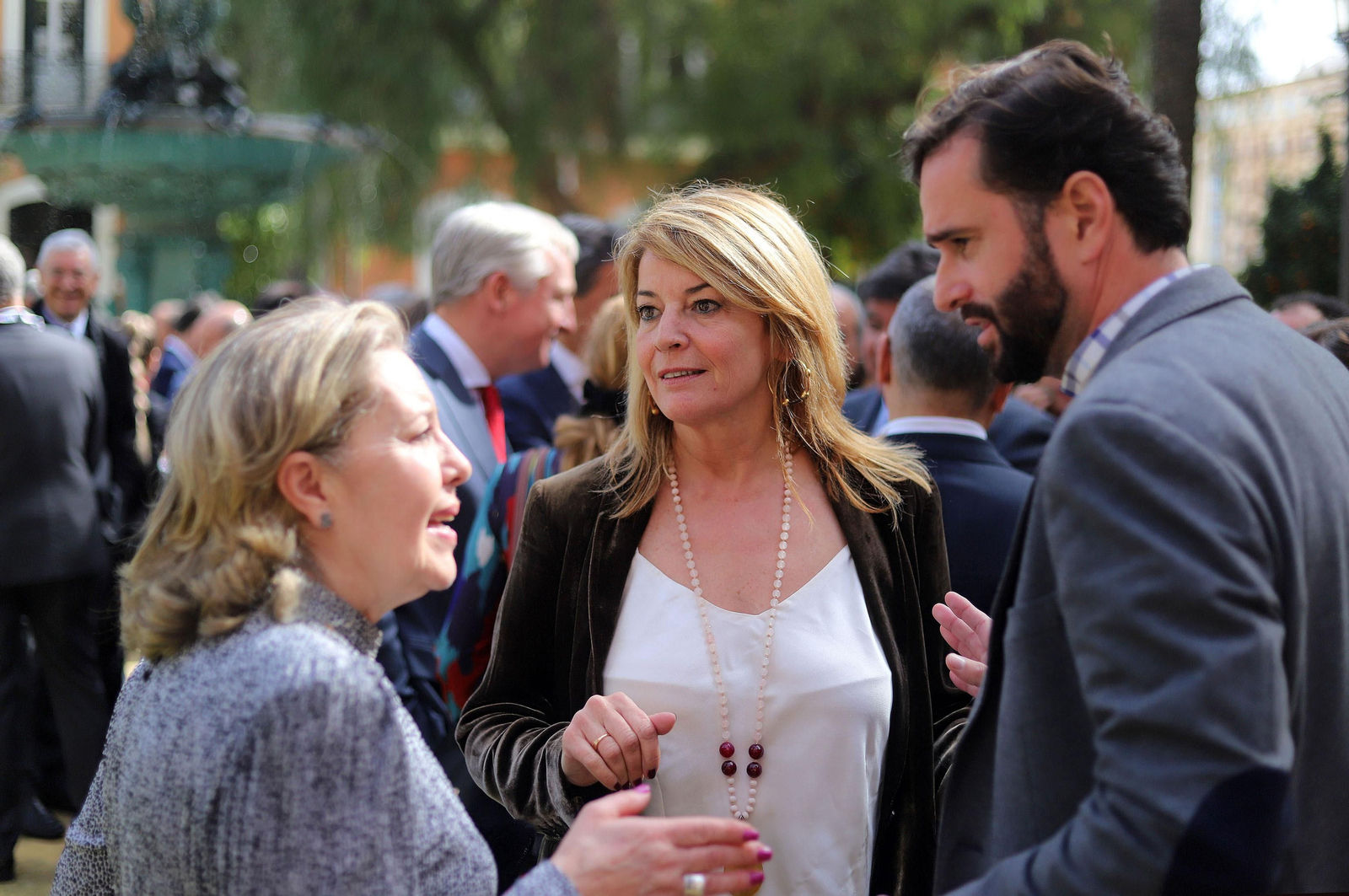 Imágenes de la firma del acuerdo entre Cepsa y Fertiberia para implantar el anillo de hidrógeno verde en Huelva