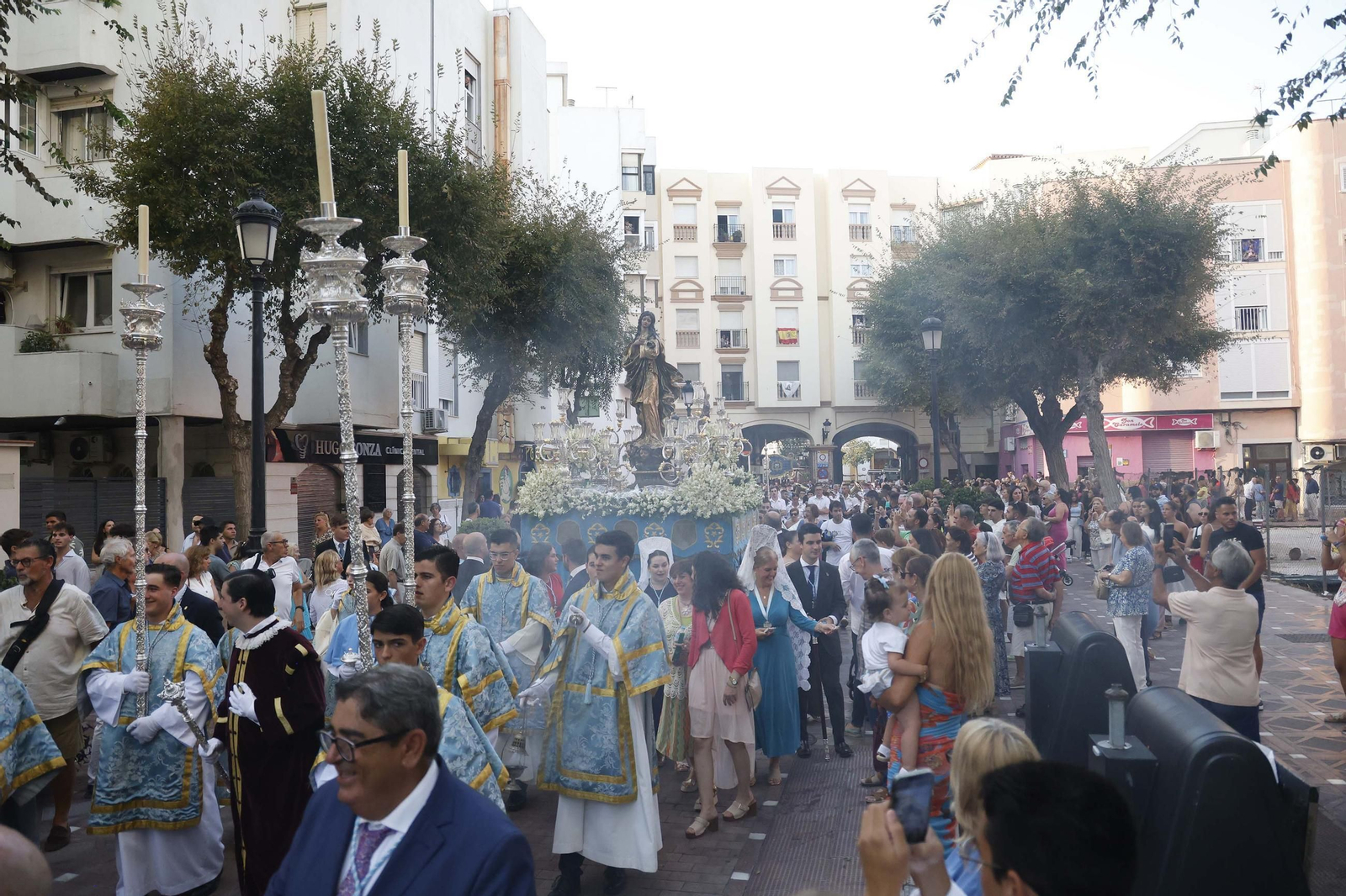 Galería de fotos de la procesión en La Línea por el 100 aniversario del patronazgo de la Inmaculada Concepción