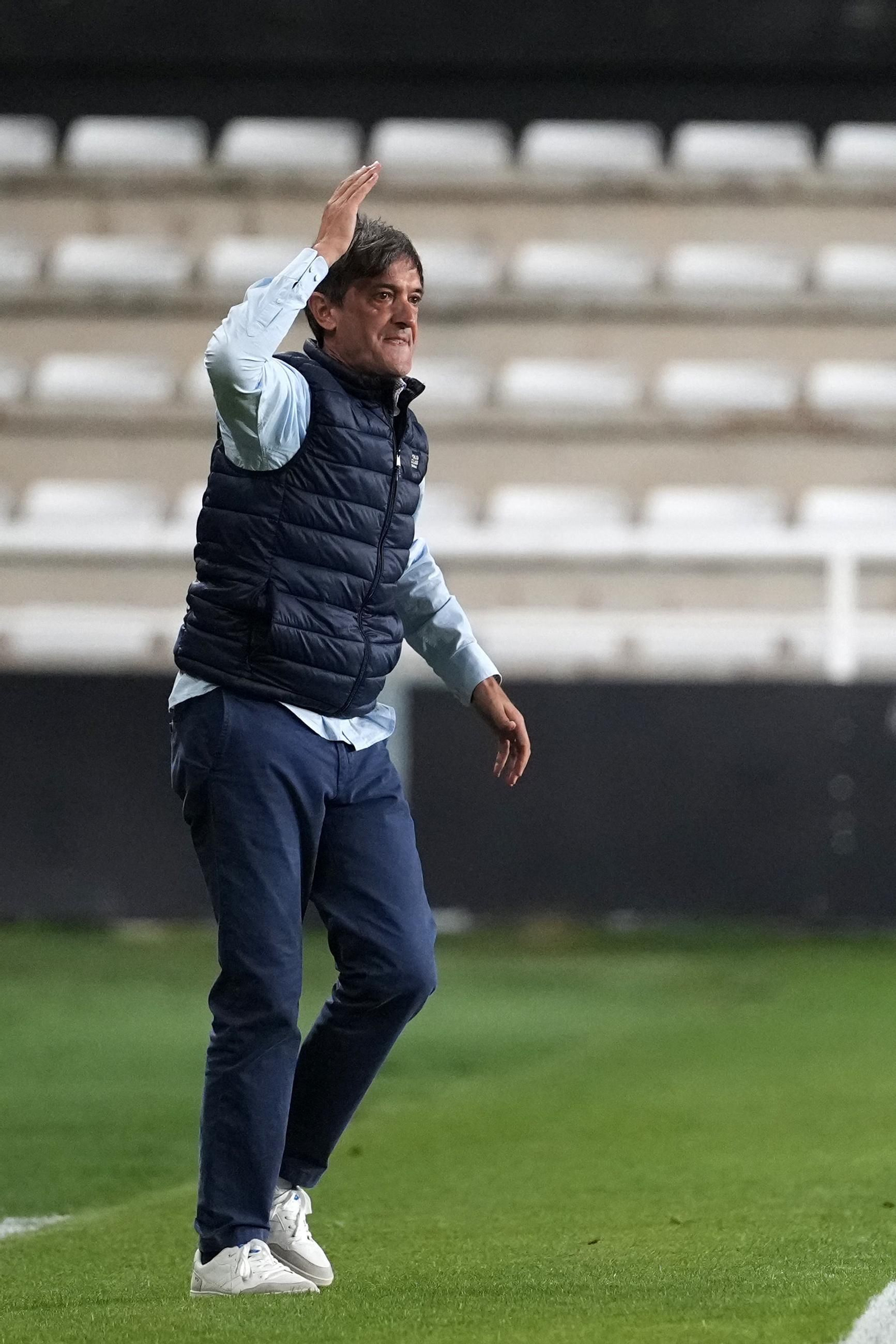 Las imágenes del partido entre el Burgos y el Granada CF