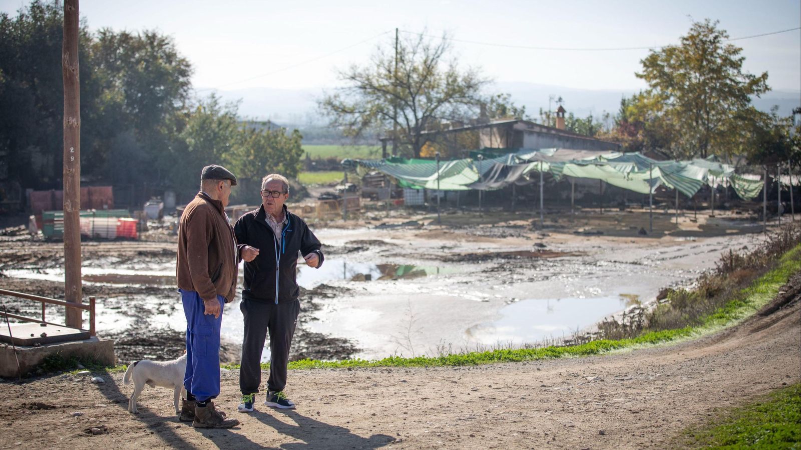 Cauce desbordado en Chauchina por la DANA