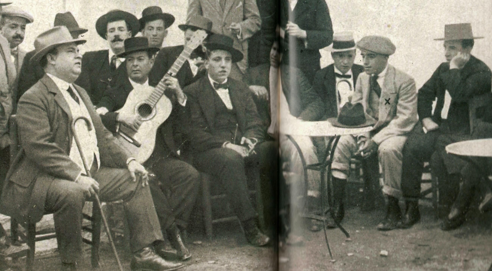 Jaiver Molina, a la guitarra, de fiesta con Antonio Chacón, Bombita y Belmonte en Sevilla (1912).