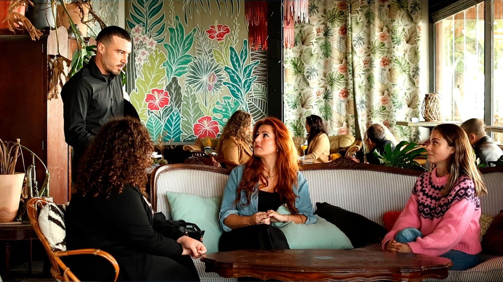 Frame del corto 'Por huevos'.