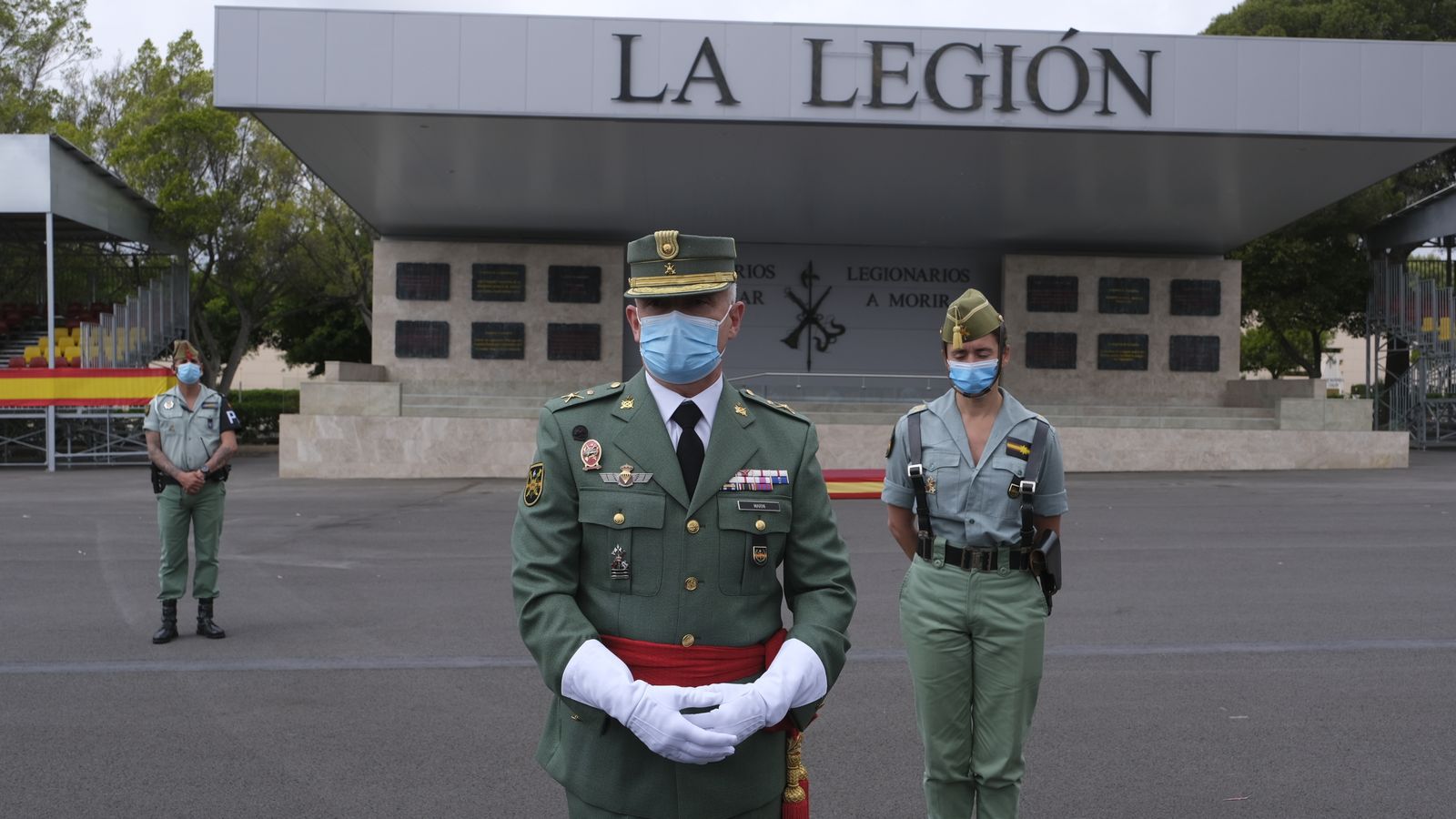 Fotogalería toma de posesión del General Melchor Marín Elvira. La Legión. Almería