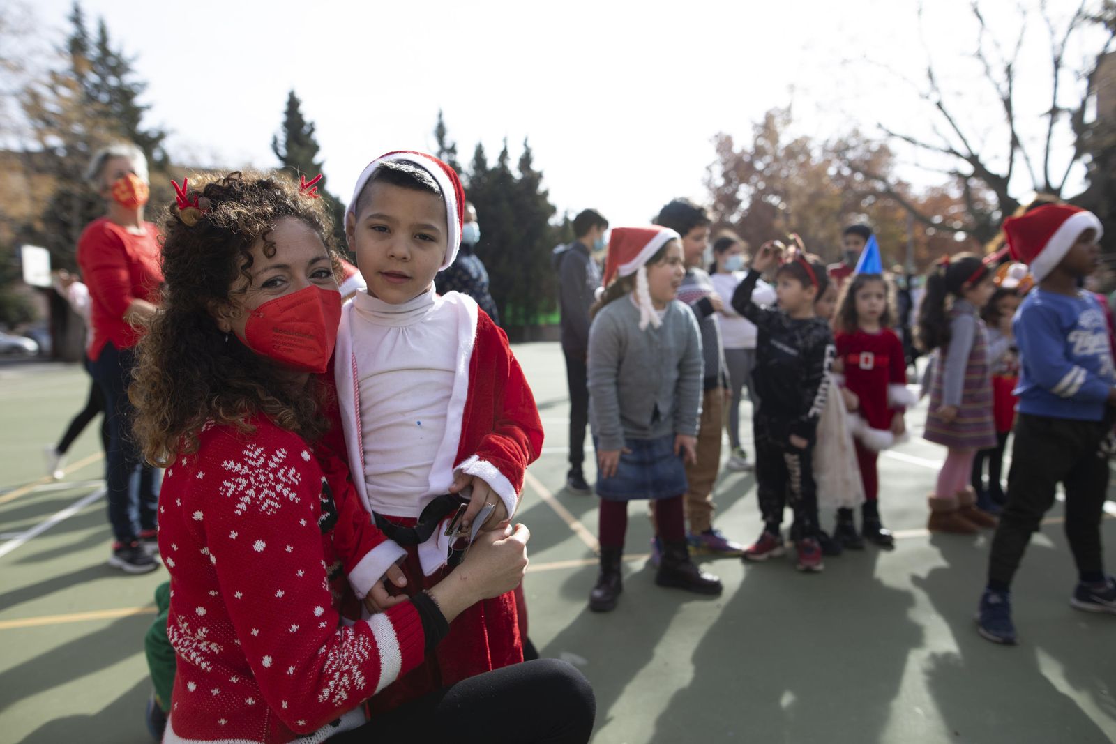 Fotos de las cabalgatas de Papá Noel en Granada