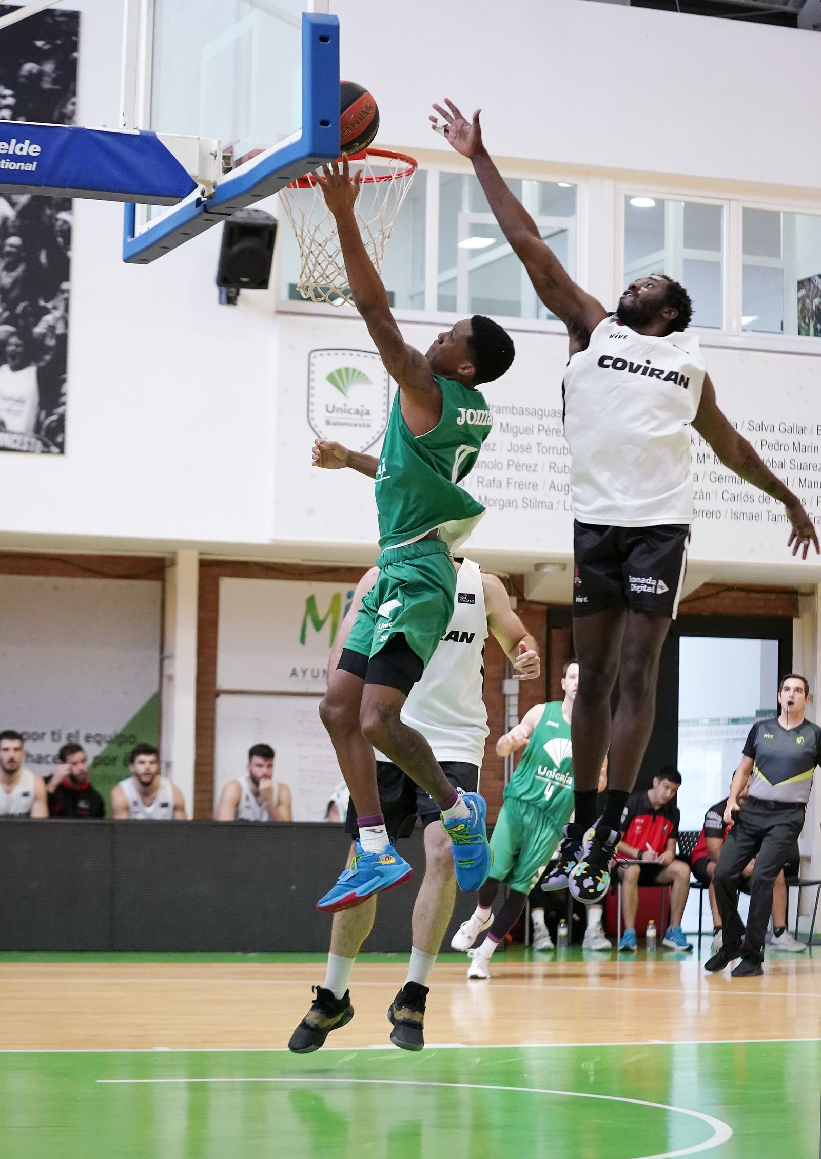 Las fotos del Unicaja-Coviran Granada de entrenamiento