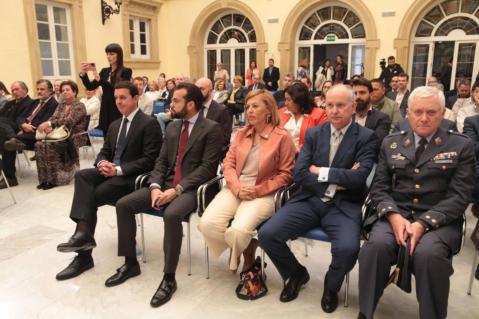 Toma de posesión de la nueva junta de gobierno del Colegio de Economistas