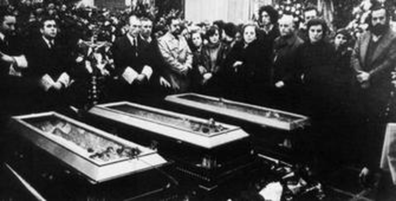 Los funerales de los abogados fueron una demostración pública de apoyo al entonces incipiente proceso democrático.