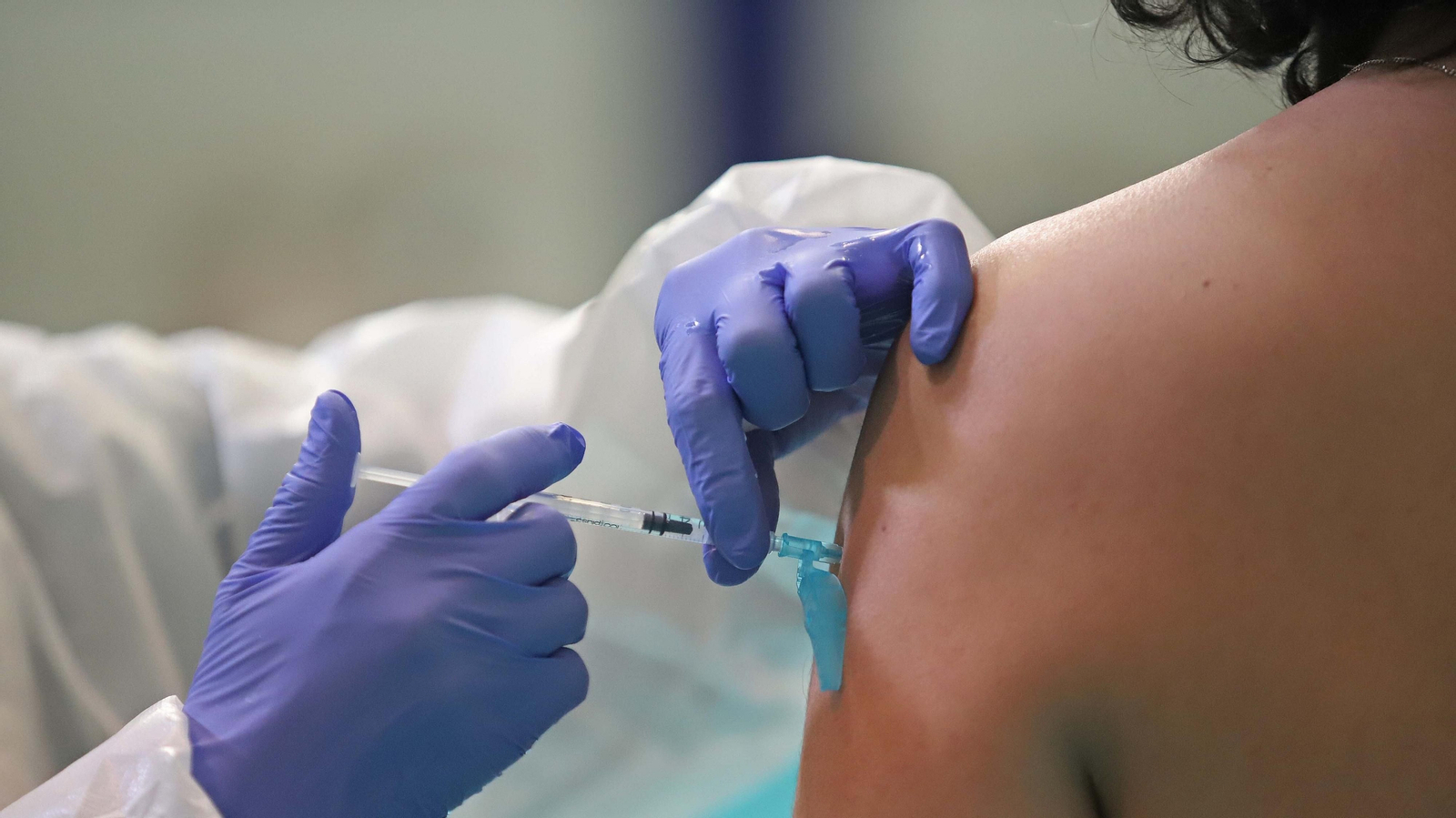 Vacunación de profesores en Algeciras