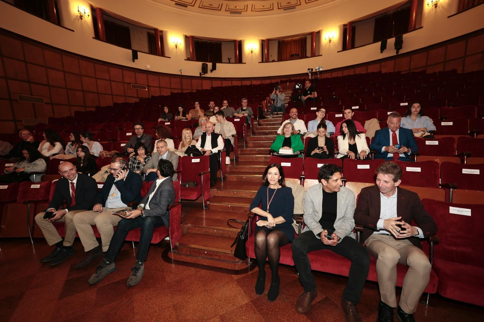 Así fue la entrega de los V Premios de Reconocimiento al Talento del estudiantado para iniciación de la investigación de la UGR