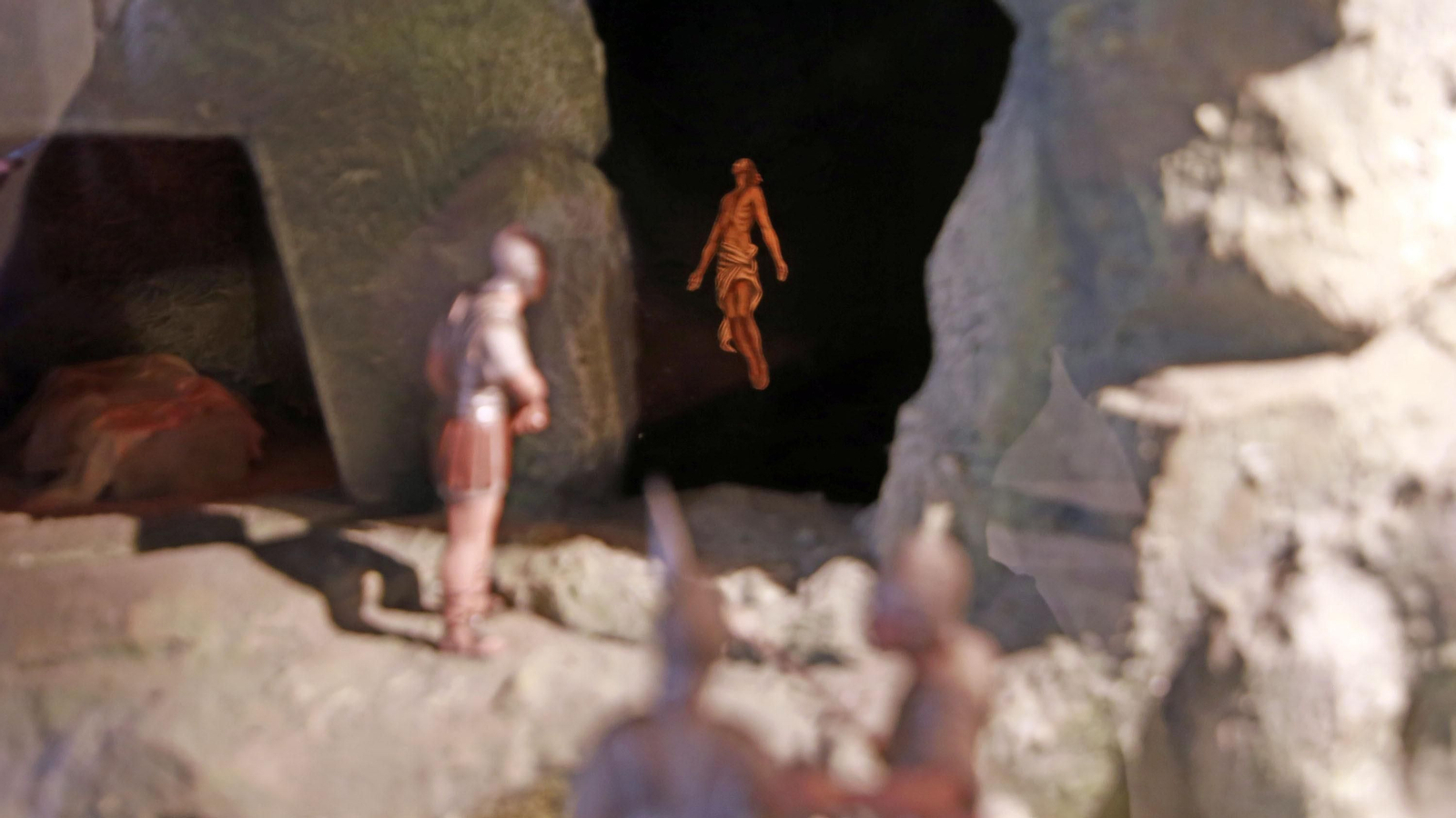 Imágenes de la magna exposición de las cofradías en Los Claustros