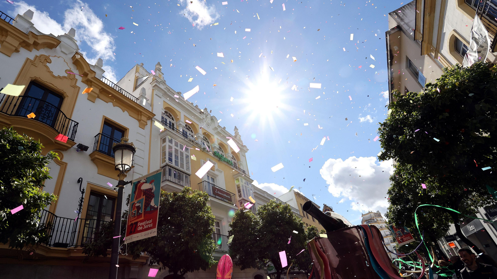 Pasacalles por el Carnaval en Jerez