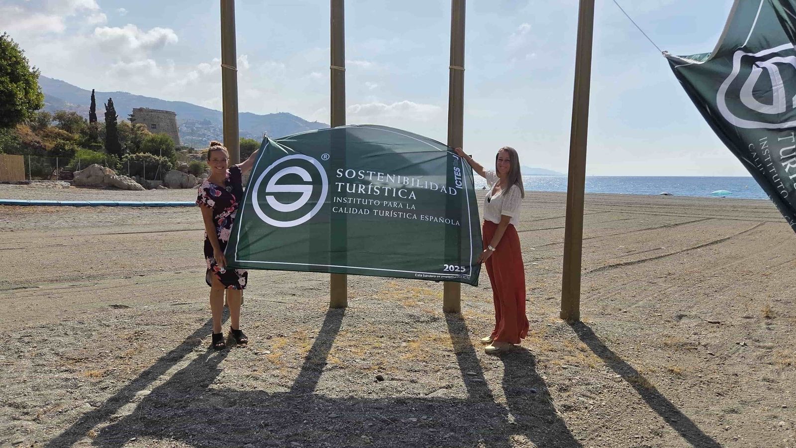 El municipio renovó los distintivos S de Sostenibilidad en oficinas de turismo y playas